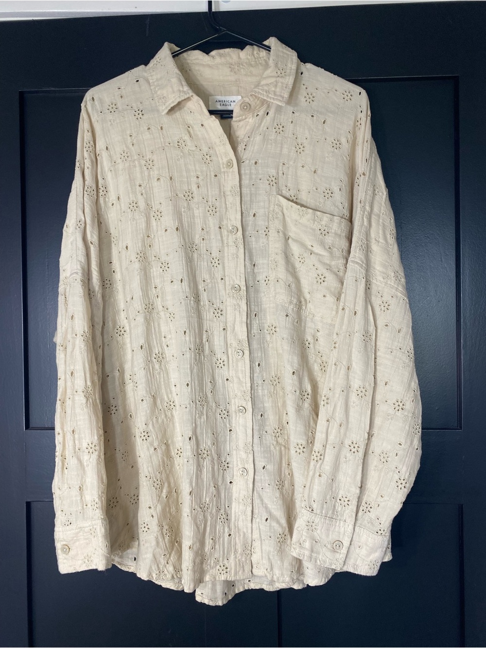 4/$16 American Eagle Button Up Top